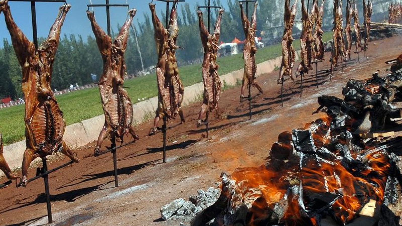 Celso Jaque tomó la decisión de realizar la Fiesta Nacional del Chivo, en colaboración con entidades de Malargüe