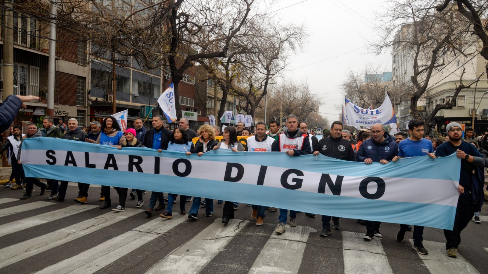 Sute, Ate y Ampros rechazaron las propuestas salariales del gobierno