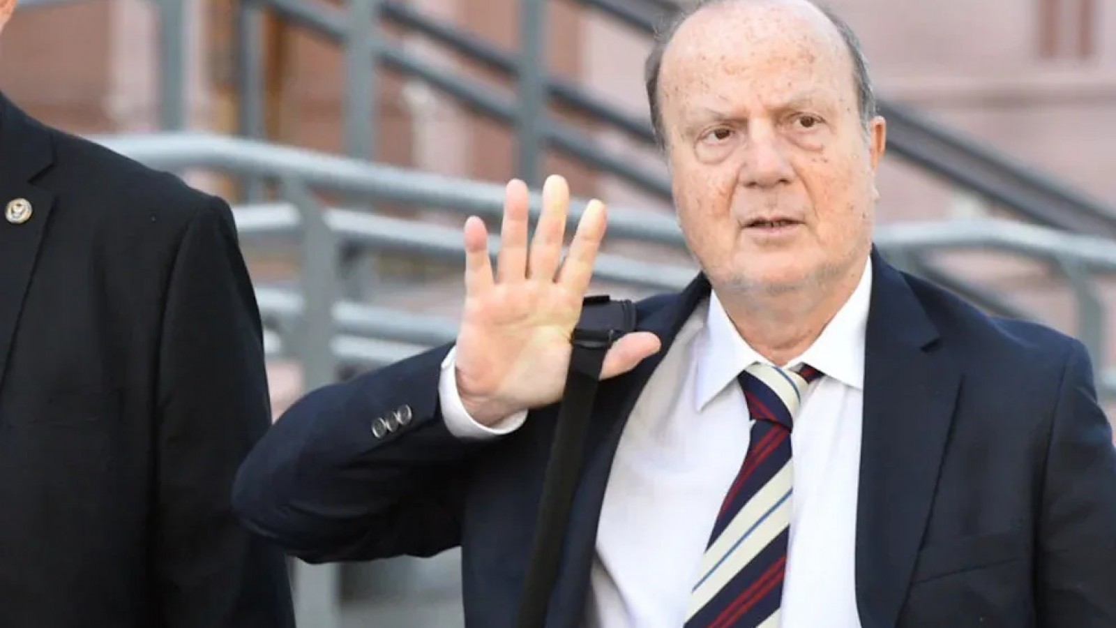 El presidente Milei echó al ministro de Infraestructura Guillermo Ferraro