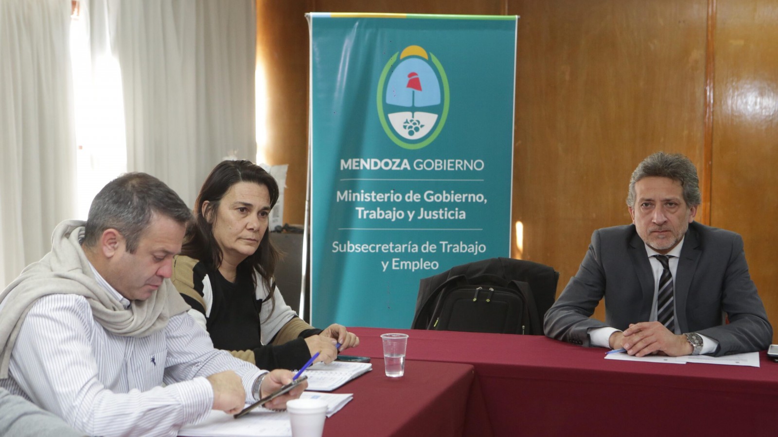 El lunes 29 comienzan las paritarias del gobierno con SUTE y ATE