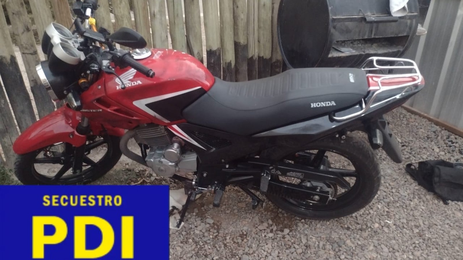 Asalto, herido de bala familiar y recuperaron dos motos robadas, en Guaymallén.