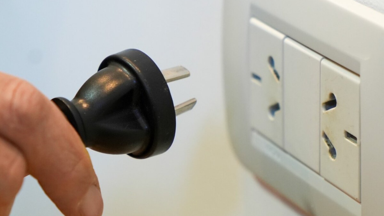 Habrá cortes de energía eléctrica a causa de las tormentas