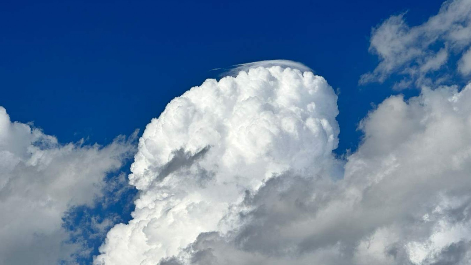 Alerta de tormenta en Gran Mendoza, Valle de Uco, Zona Este y Zona Sur