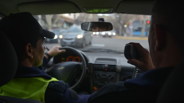 Detuvieron a un hombre acusado de robar en una casa de fotografía