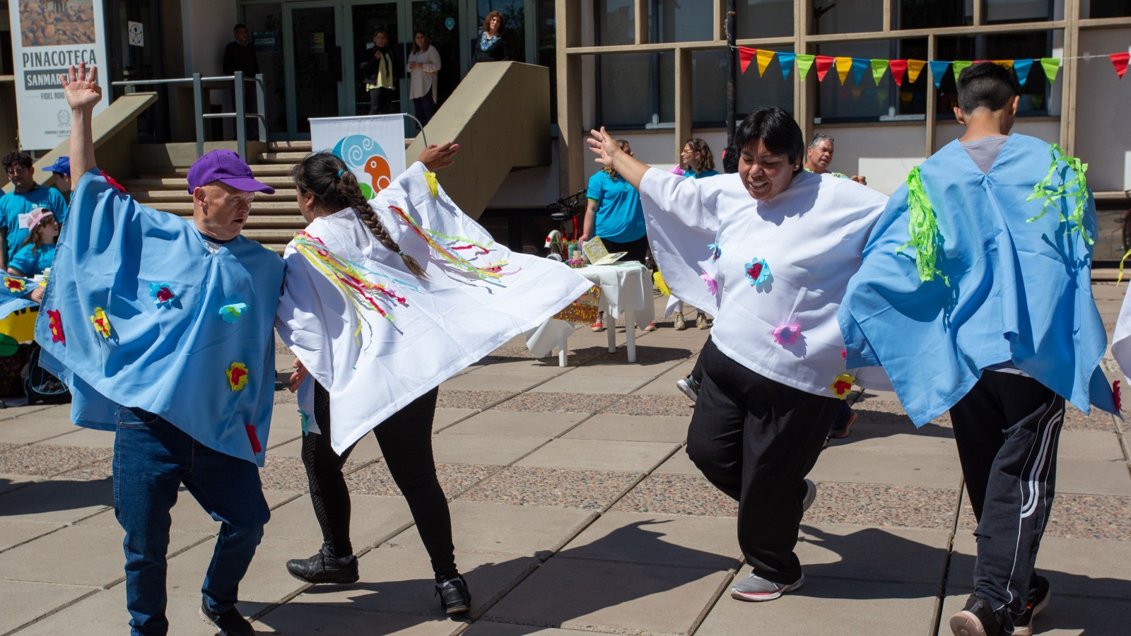 La Ciudad brindará clases de ritmos para personas con discapacidad visual