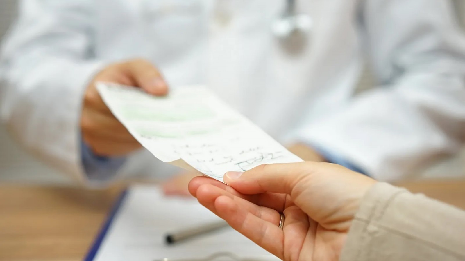 El Gobierno anunció la "libre elección de obras sociales"