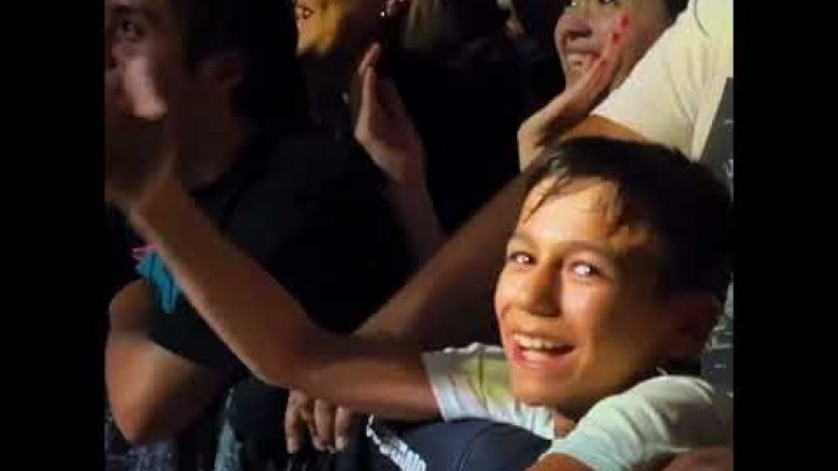 Ricardo Mollo y un fan de Divididos vivieron un momento inolvidable